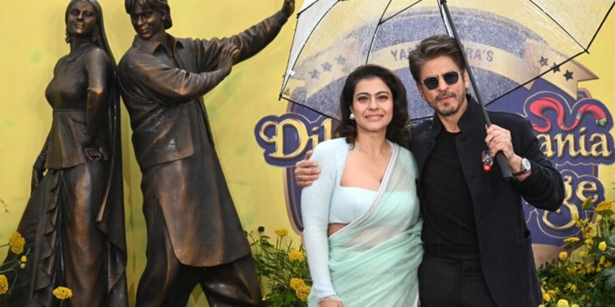 DDLJ Statue Unveiled: SRK-Kajol's Historic London Moment